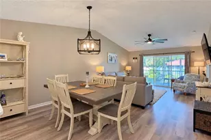595 Mardel Dr, Naples, FL 34104 - Photo 10