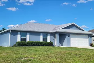 1903 NW 20th St, Cape Coral, FL 33993 - Photo 2