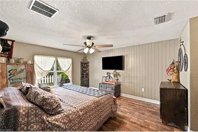 2301 NE 33rd Ln, Cape Coral, FL 33909 - Photo 34