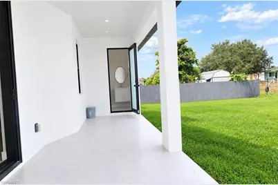 1139 Ebert St E, Lehigh Acres, FL 33974 - Photo 20