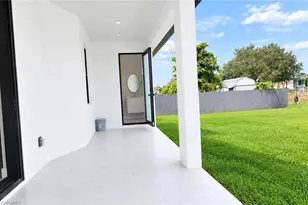 1139 Ebert St E, Lehigh Acres, FL 33974 - Photo 20
