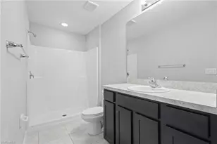 4137 NE 14th Pl, Cape Coral, FL 33909 - Photo 16