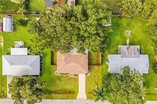 2073 E Tobago Cir, Fort Myers, FL 33905 - Photo 32