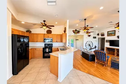 2708 Sanderling Ct, Saint James City, FL 33956 - Photo 10