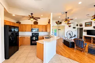 2708 Sanderling Ct, Saint James City, FL 33956 - Photo 10