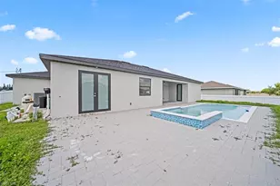 1835 NW 20th Pl, Cape Coral, FL 33993 - Photo 36