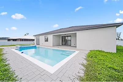 1835 NW 20th Pl, Cape Coral, FL 33993 - Photo 2
