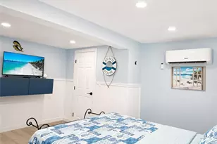 2566 Second St, Matlacha, FL 33993 - Photo 10
