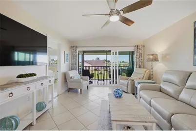 808 Cape Coral Pkwy W #201, Cape Coral, FL 33914 - Photo 4