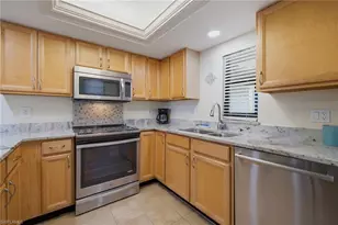 808 Cape Coral Pkwy W, Cape Coral, FL 33914 - Photo 10
