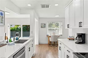 729 Sand Dollar Dr, Sanibel, FL 33957 - Photo 6