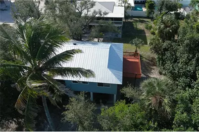 203 Chapel St, Fort Myers Beach, FL 33931 - Photo 34
