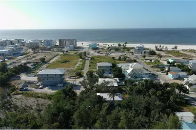 203 Chapel St, Fort Myers Beach, FL 33931 - Photo 42