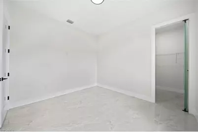 2903 E 17th St, Lehigh Acres, FL 33972 - Photo 18