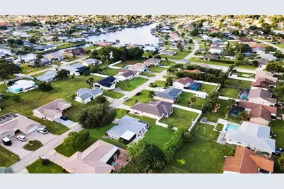 4021 SE 1st Ct, Cape Coral, FL 33904 - Photo 28