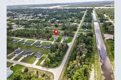 704 Avondale St E, Lehigh Acres, FL 33974 - Photo 42
