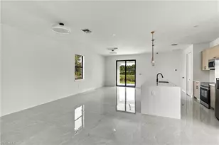 704 Avondale St E, Lehigh Acres, FL 33974 - Photo 14