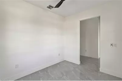 704 Avondale St E, Lehigh Acres, FL 33974 - Photo 30