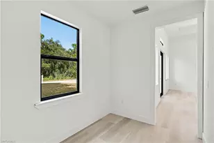 3917 37th St SW, Lehigh Acres, FL 33976 - Photo 18