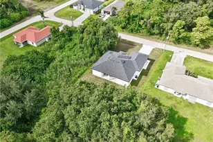 3917 37th St SW, Lehigh Acres, FL 33976 - Photo 38