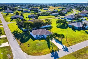 249 NW 29th Pl, Cape Coral, FL 33993 - Photo 32