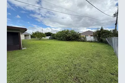 2935 SW 1st Pl, Cape Coral, FL 33914 - Photo 26