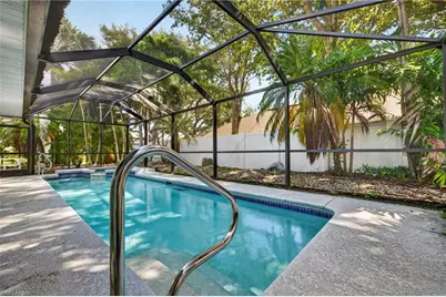 928 / 930 SE 14th St, Cape Coral, FL 33990 - Photo 4