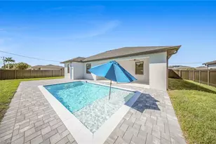 1005 NE 4th Pl, Cape Coral, FL 33909 - Photo 24