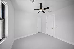 1005 NE 4th Pl, Cape Coral, FL 33909 - Photo 20