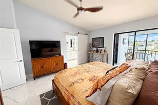 4230 SE 20th Pl, Cape Coral, FL 33904 - Photo 38