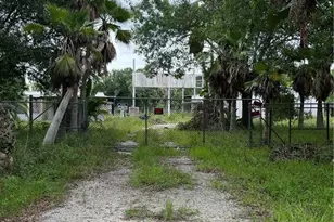 6781 Carmelita Dr, Fort Myers, FL 33905 - Photo 14