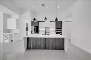 2000 SW 31st Terrace, Cape Coral, FL 33914 - Photo 2