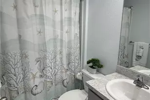 1027 NE 32nd Ln, Cape Coral, FL 33909 - Photo 12