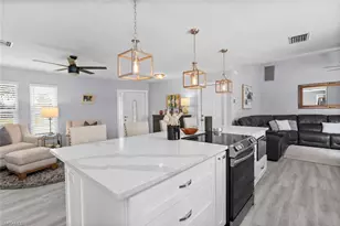 3037 SE 11th Ave, Cape Coral, FL 33904 - Photo 10