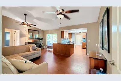 617 SE 21st Ln, Cape Coral, FL 33990 - Photo 28