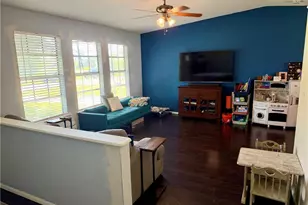 1822 SW 2nd Ave, Cape Coral, FL 33991 - Photo 4