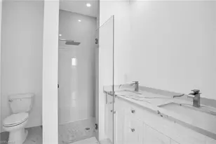 3915 13th St SW, Lehigh Acres, FL 33976 - Photo 12