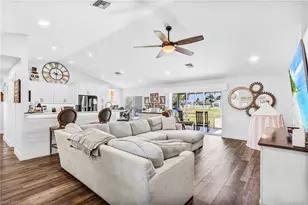 621 NW 18th Pl, Cape Coral, FL 33993 - Photo 4