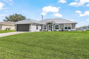 621 NW 18th Pl, Cape Coral, FL 33993 - Photo 2