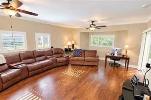 12111 Santaluz Dr, Fort Myers, FL 33913 - Photo 8