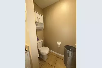1034 NE 13th Pl, Cape Coral, FL 33909 - Photo 14