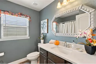 4025 NE 10th Pl, Cape Coral, FL 33909 - Photo 24
