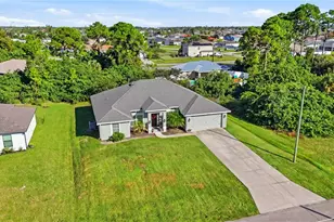 4025 NE 10th Pl, Cape Coral, FL 33909 - Photo 40