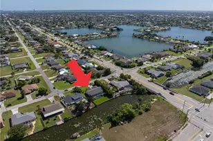 8 NE 8th Pl, Cape Coral, FL 33909 - Photo 40