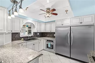 4632 SE 1st Pl, Cape Coral, FL 33904 - Photo 4