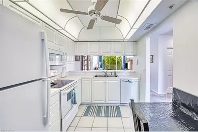 14801 Park Lake Dr #209, Fort Myers, FL 33919 - Photo 8