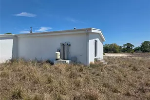 2913 34th St SW, Lehigh Acres, FL 33976 - Photo 6