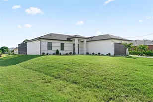 300 NW 18th St, Cape Coral, FL 33993 - Photo 6