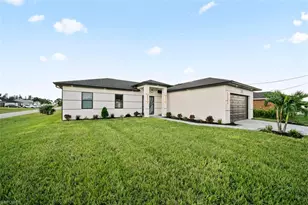 300 NW 18th St, Cape Coral, FL 33993 - Photo 10