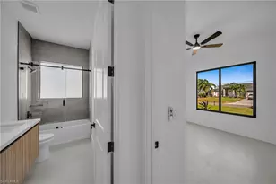 324 NE 15th St, Cape Coral, FL 33909 - Photo 8